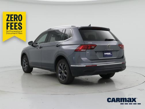 Gray 2022 Volkswagen Tiguan SE