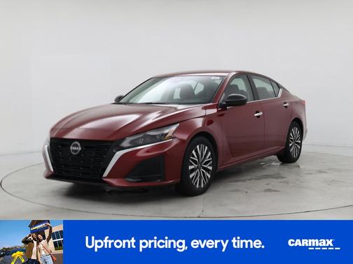 2024 Nissan Altima SV