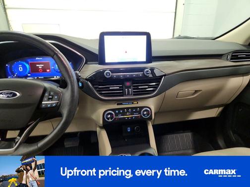 2020 Ford Escape Titanium