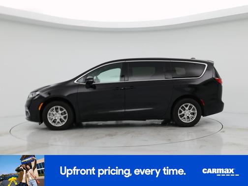 Black 2025 Chrysler Pacifica Select