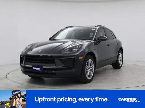 2022 Porsche Macan Base (PDK)