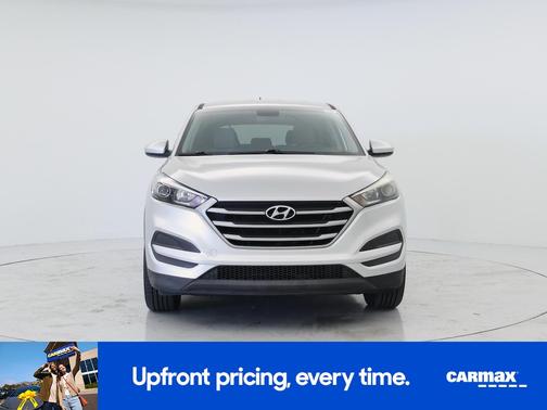 Gray 2018 Hyundai TUCSON SE