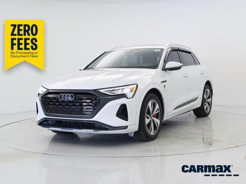 White 2024 Audi Q8 e-tron Premium Plus