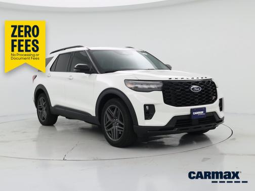 White 2025 Ford Explorer ST
