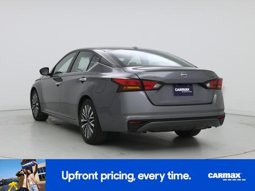 2024 Nissan Altima SV