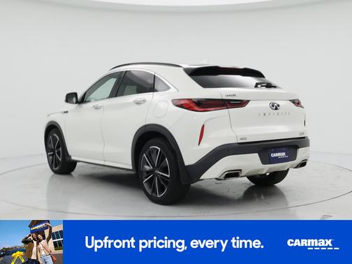White 2023 INFINITI QX55 Luxe