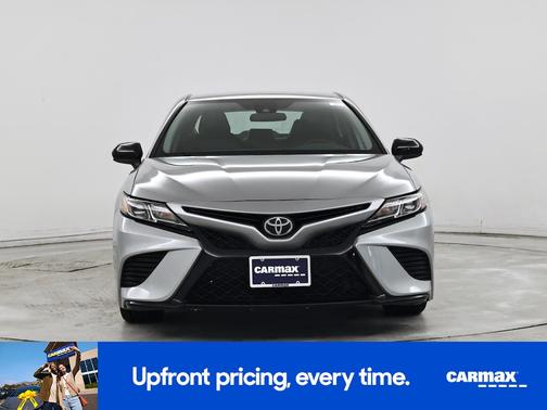 Silver 2019 Toyota Camry SE
