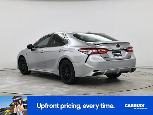 Silver 2019 Toyota Camry SE