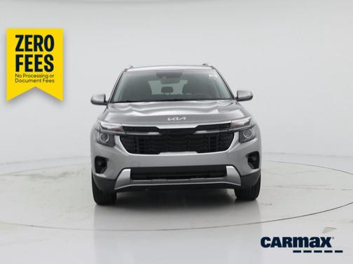Gray 2025 Kia Seltos S