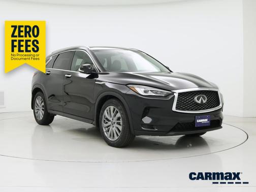 Black 2023 INFINITI QX50 Luxe
