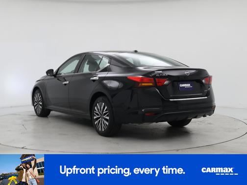 2023 Nissan Altima SV