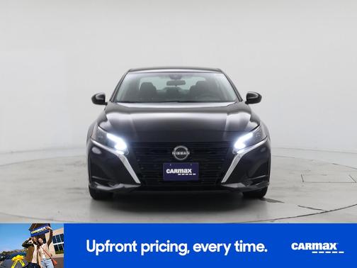 2023 Nissan Altima SV