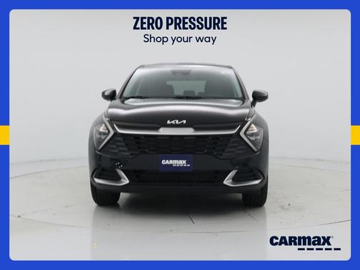 Black 2023 Kia Sportage LX