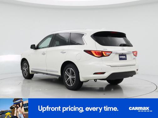 White 2017 INFINITI QX60