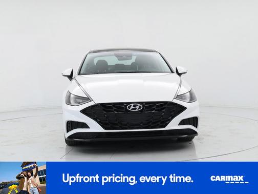 White 2022 Hyundai SONATA SEL