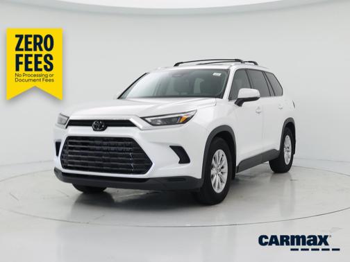 White 2024 Toyota Grand Highlander XLE