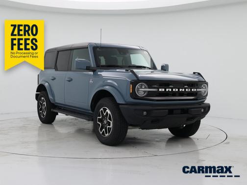 Blue 2023 Ford Bronco Outer Banks
