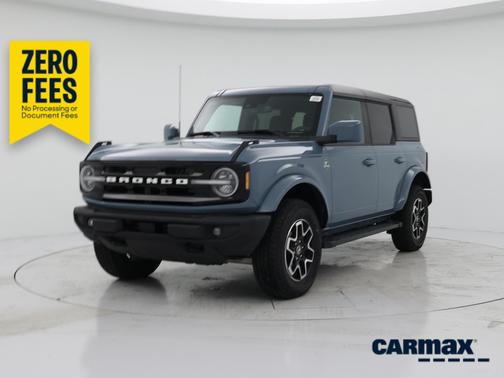 Blue 2023 Ford Bronco Outer Banks