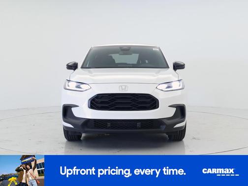 White 2024 Honda HR-V Sport
