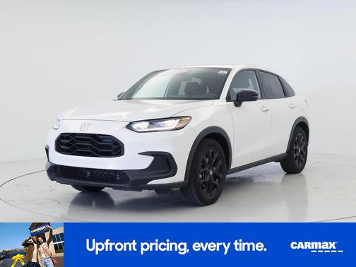 White 2024 Honda HR-V Sport