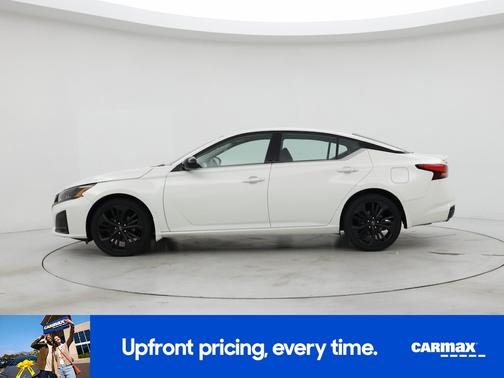 2023 Nissan Altima SR