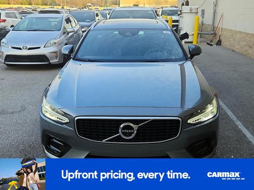 2019 Volvo V90 T5 R-Design