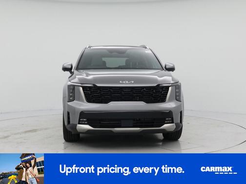Gray 2025 Kia Sorento Hybrid SX Prestige