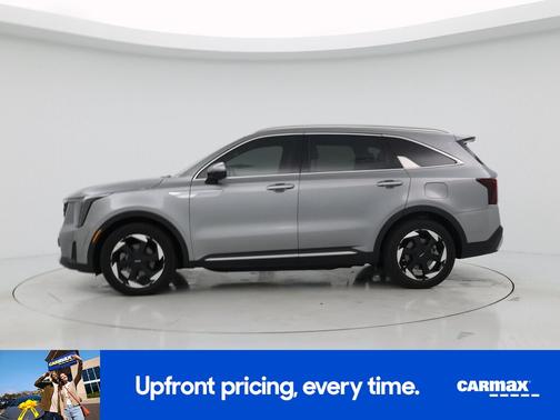 Gray 2025 Kia Sorento Hybrid SX Prestige