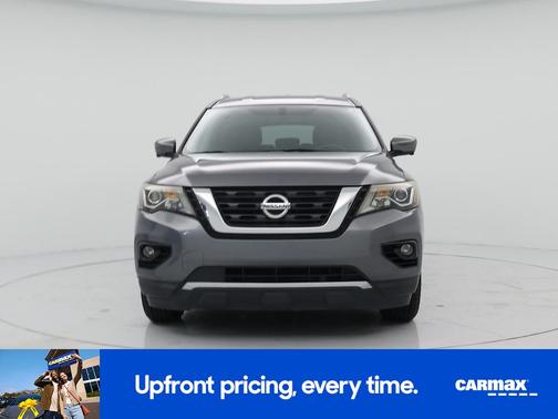 Gray 2017 Nissan Pathfinder SL