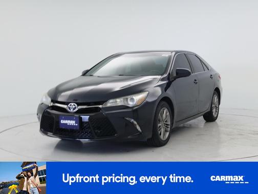 Blue 2017 Toyota Camry SE