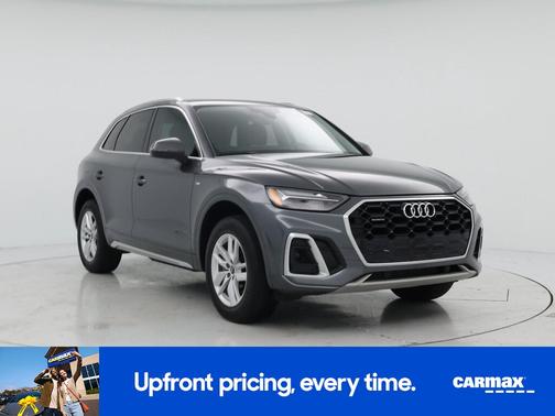 Silver 2024 Audi Q5 S-Line Premium