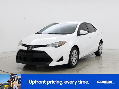 White 2018 Toyota Corolla LE