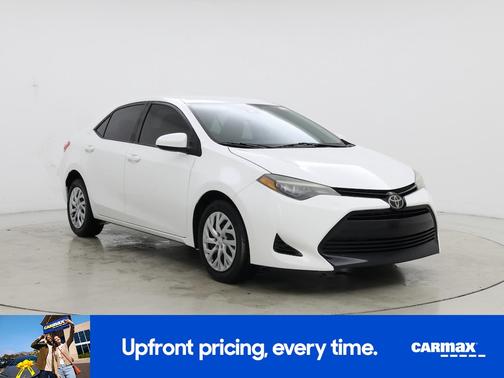 White 2018 Toyota Corolla LE