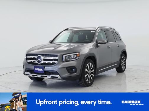 Gray 2022 Mercedes-Benz GLB 250