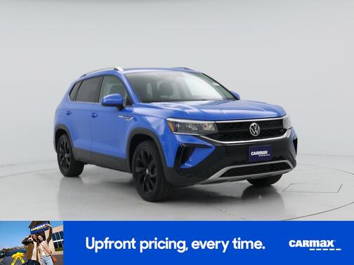Blue 2022 Volkswagen Taos SE