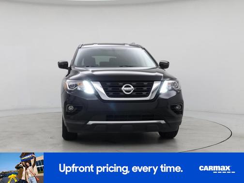 2020 Nissan Pathfinder SV