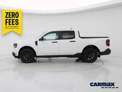 White 2023 Ford Maverick XLT