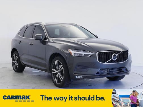 2019 Volvo XC60 T5 Momentum