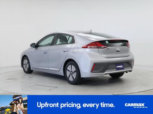 2021 Hyundai IONIQ Hybrid SE