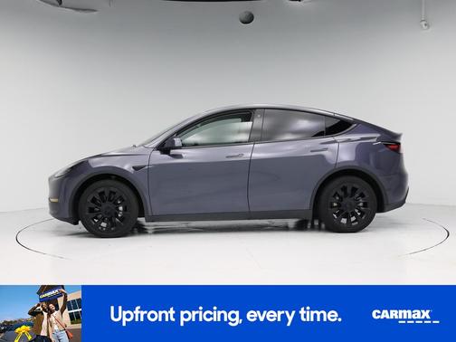 Gray 2023 Tesla Model Y Long Range