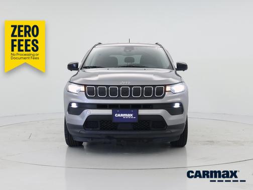 Silver 2022 Jeep Compass Latitude Lux