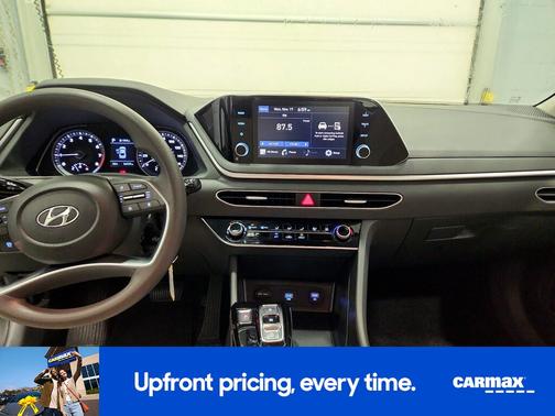 2023 Hyundai SONATA SE