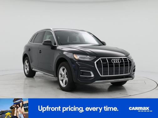 Black 2023 Audi Q5 Premium
