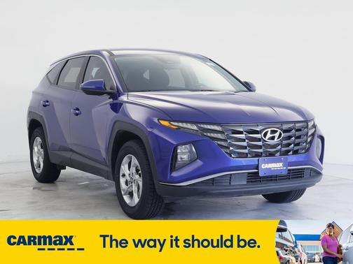 2022 Hyundai TUCSON SE