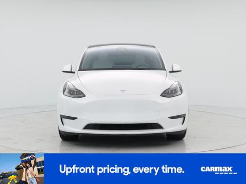 White 2023 Tesla Model Y Performance