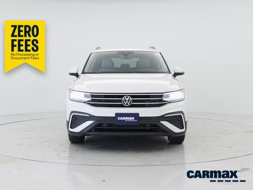 White 2024 Volkswagen Tiguan S