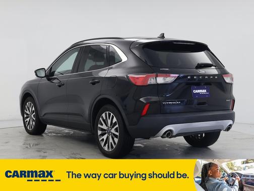 2020 Ford Escape Titanium