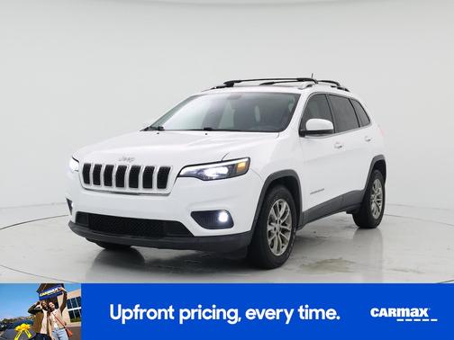 White 2019 Jeep Cherokee Latitude Plus