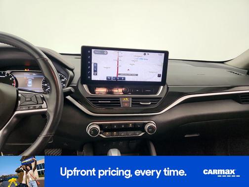 Blue 2023 Nissan Altima SR