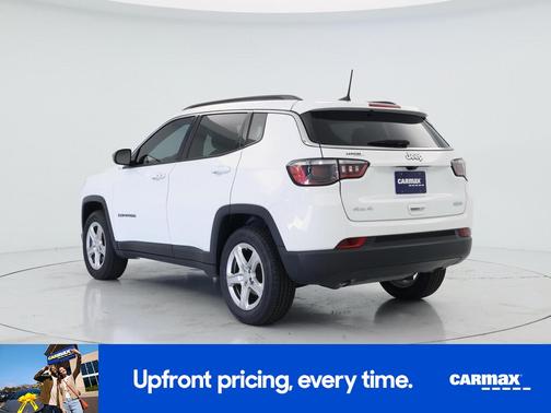 White 2023 Jeep Compass Latitude